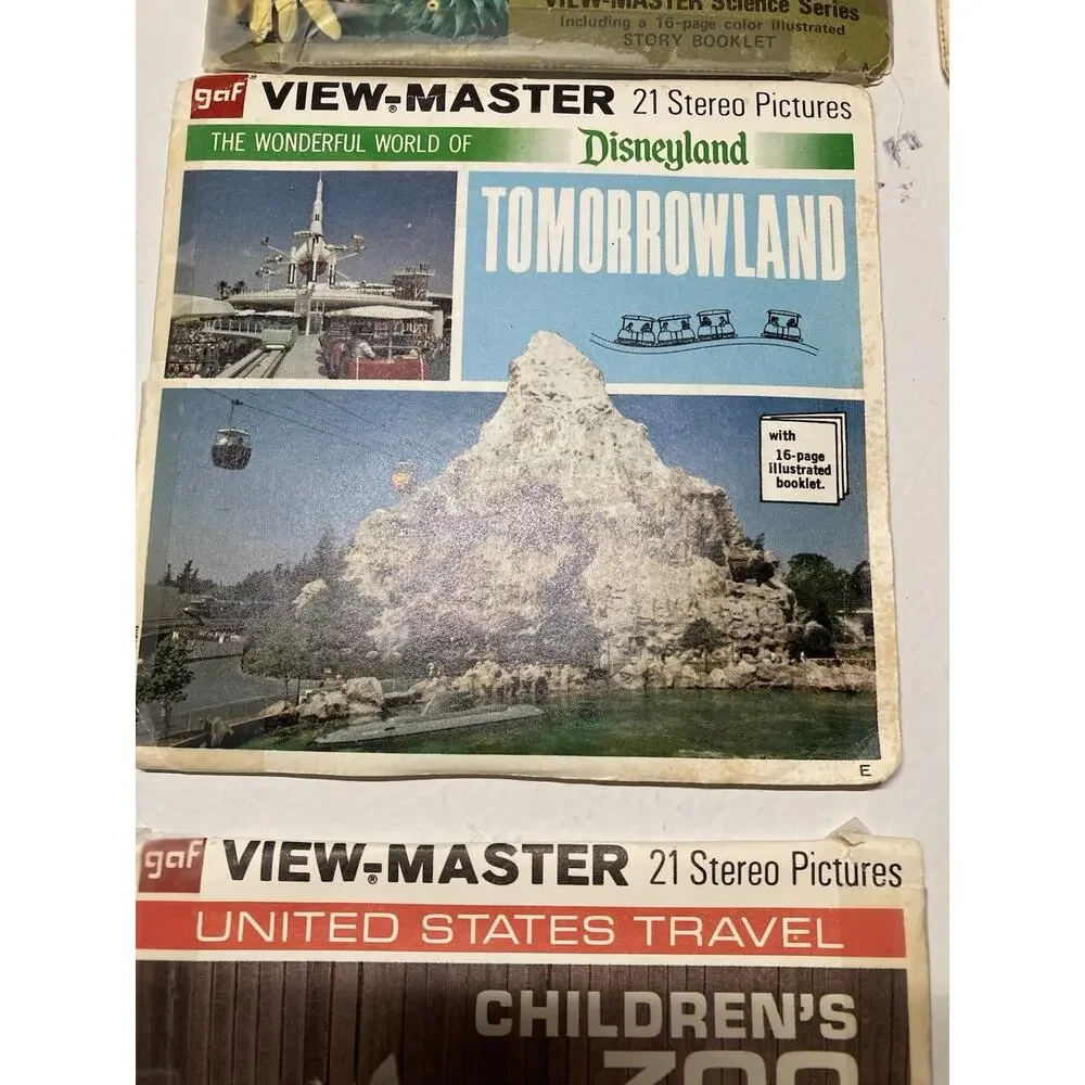View-Master Vintage 1950 Viewer w/ Bible Story & Many Packages Of Reels Sleeves